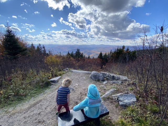 Read more about the article Visiting Fall in Vermont with Kids