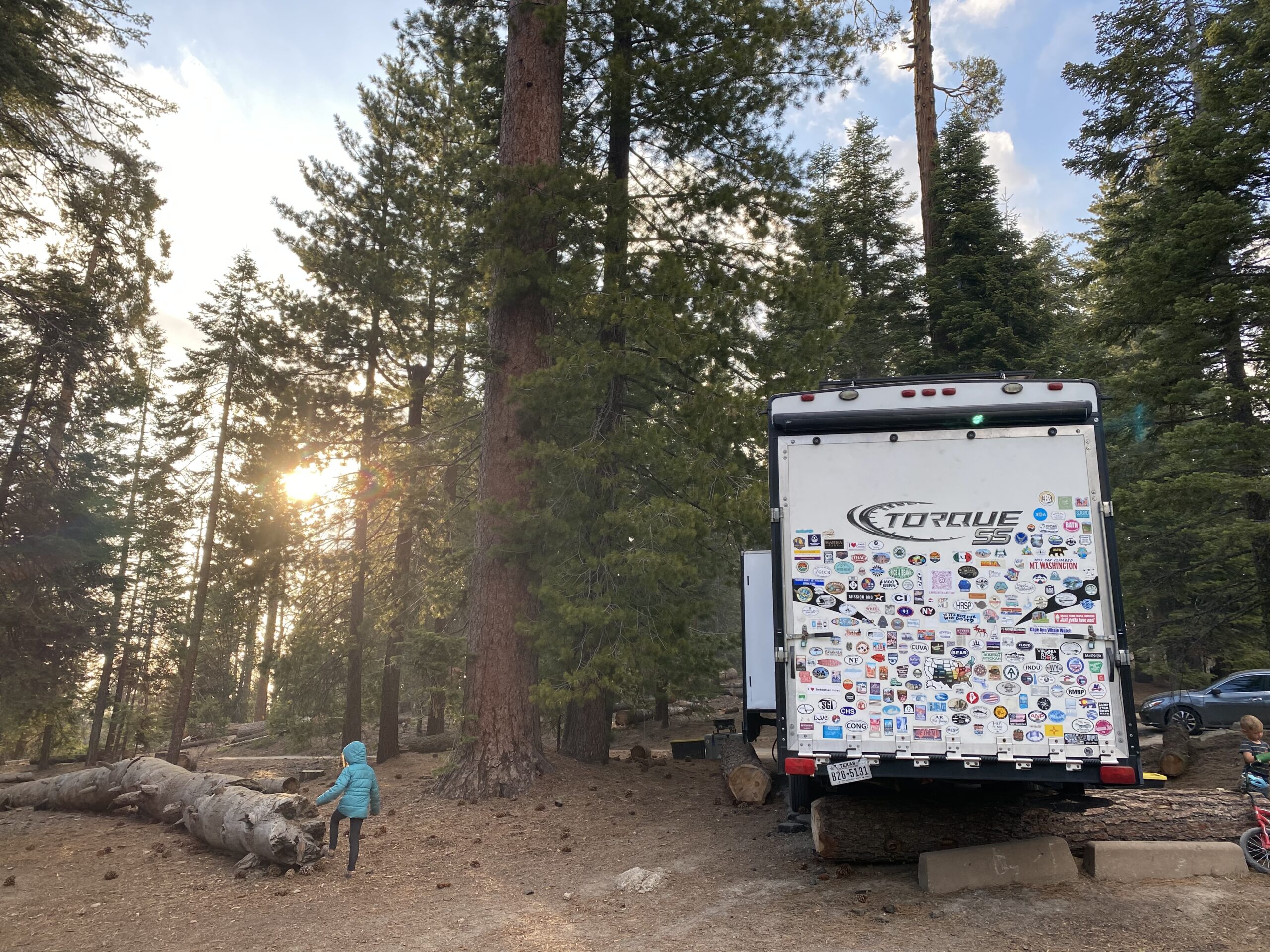 Read more about the article Sequoia and Kings Canyon National Parks: A Complete List On Where to Stay